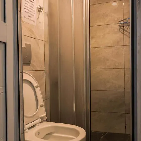 Gold Coast Hostel