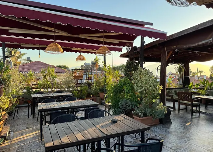 Gold Coast Ostello Antalia