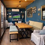 Gold Coast Hostel