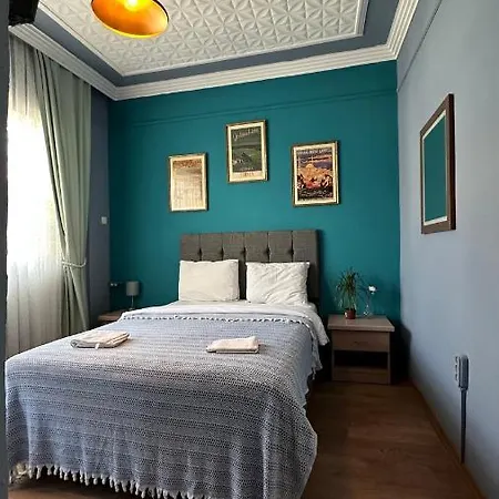 Gold Coast * أنطاليا